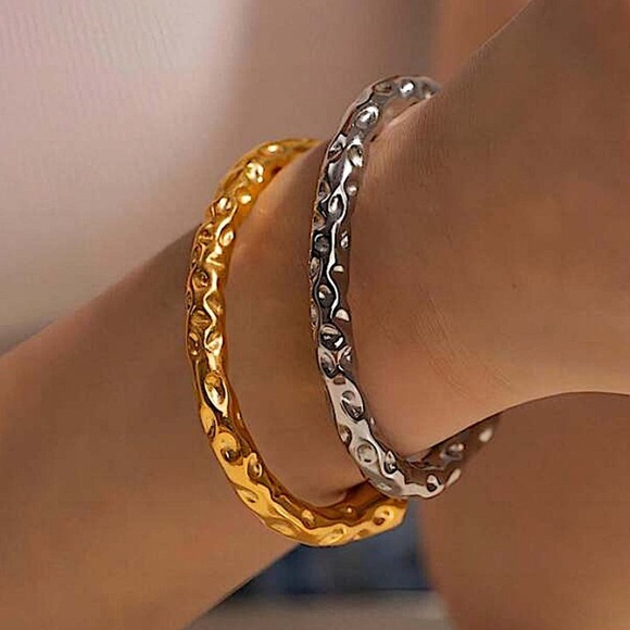 "Hammered Gold Plated Contour Bangle, Unique Stainless Steel Cuff, Trendy - Picture 3 of 12